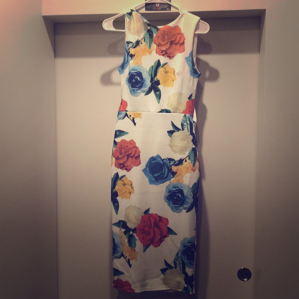 True violet midi body on dress